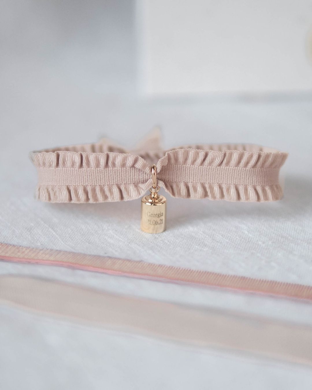 Coffret bracelets Mon Petit Poids nude plaqué or jaune