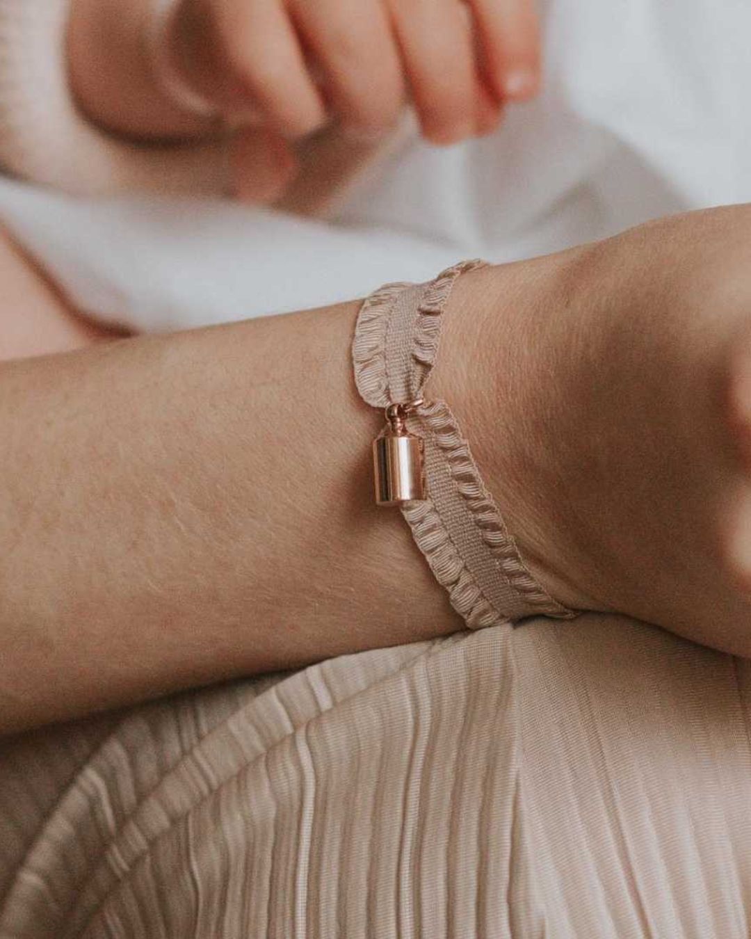 Coffret bracelets Mon Petit Poids nude plaqué or rose