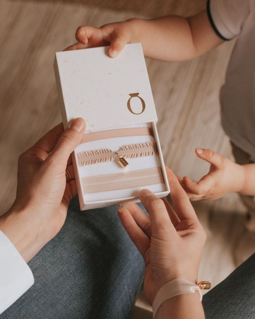 Coffret bracelets Mon Petit Secret nude plaqué or jaune