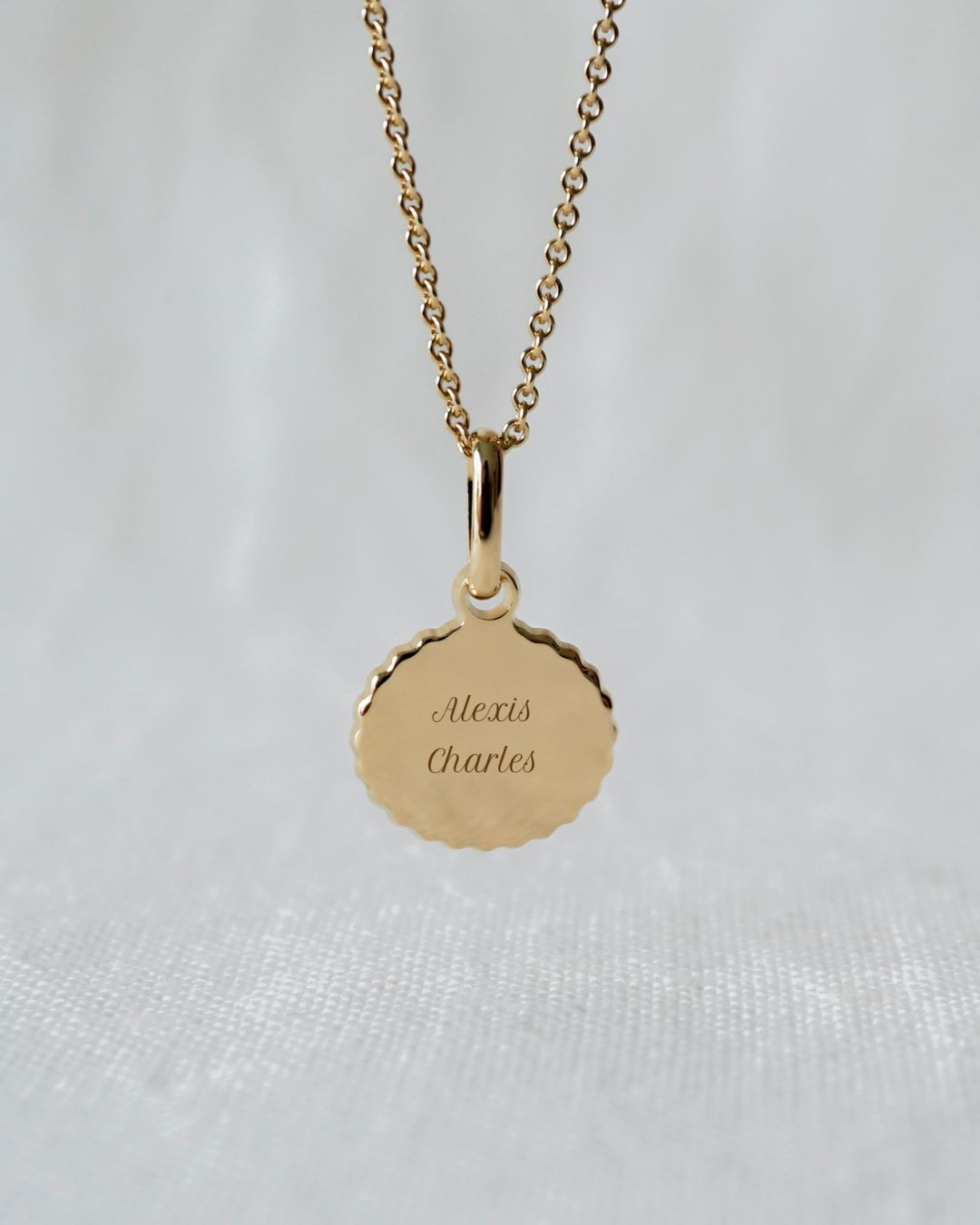 Collier Madeleine canelé plaqué or jaune