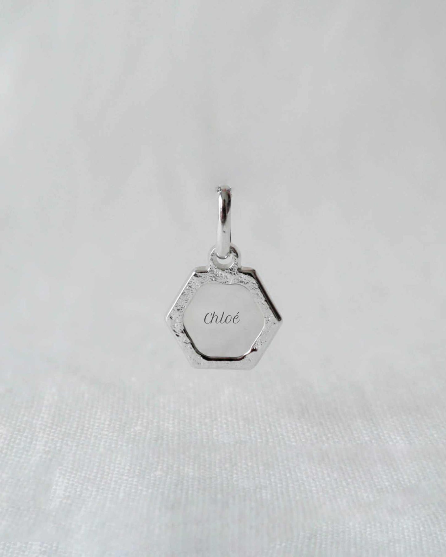 Médaille Henriette martelé argenté rhodié