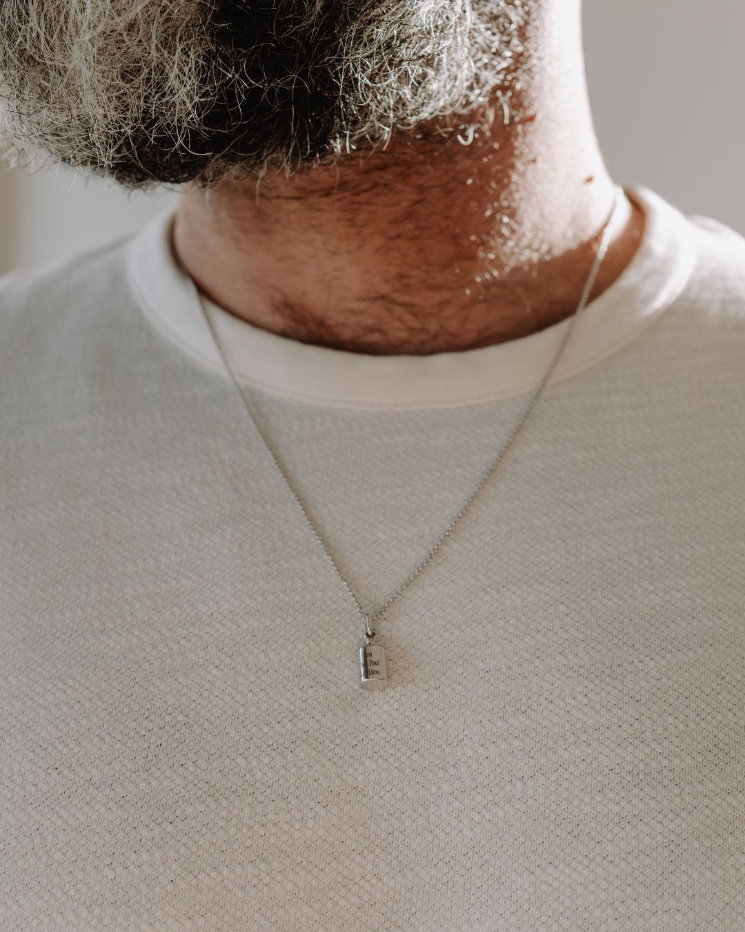 Pendentif Mon Petit Secret homme argenté rhodié