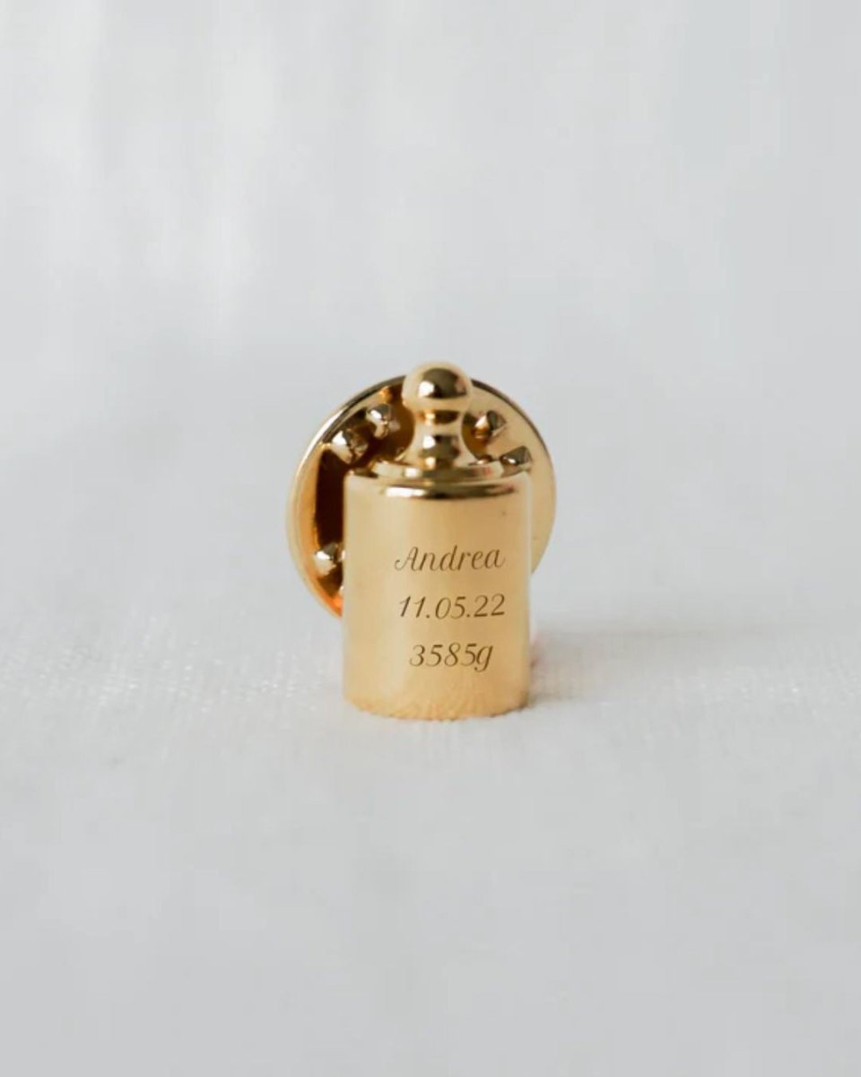 Pin's Mon Petit Poids homme doré or jaune - Mon Petit Poids