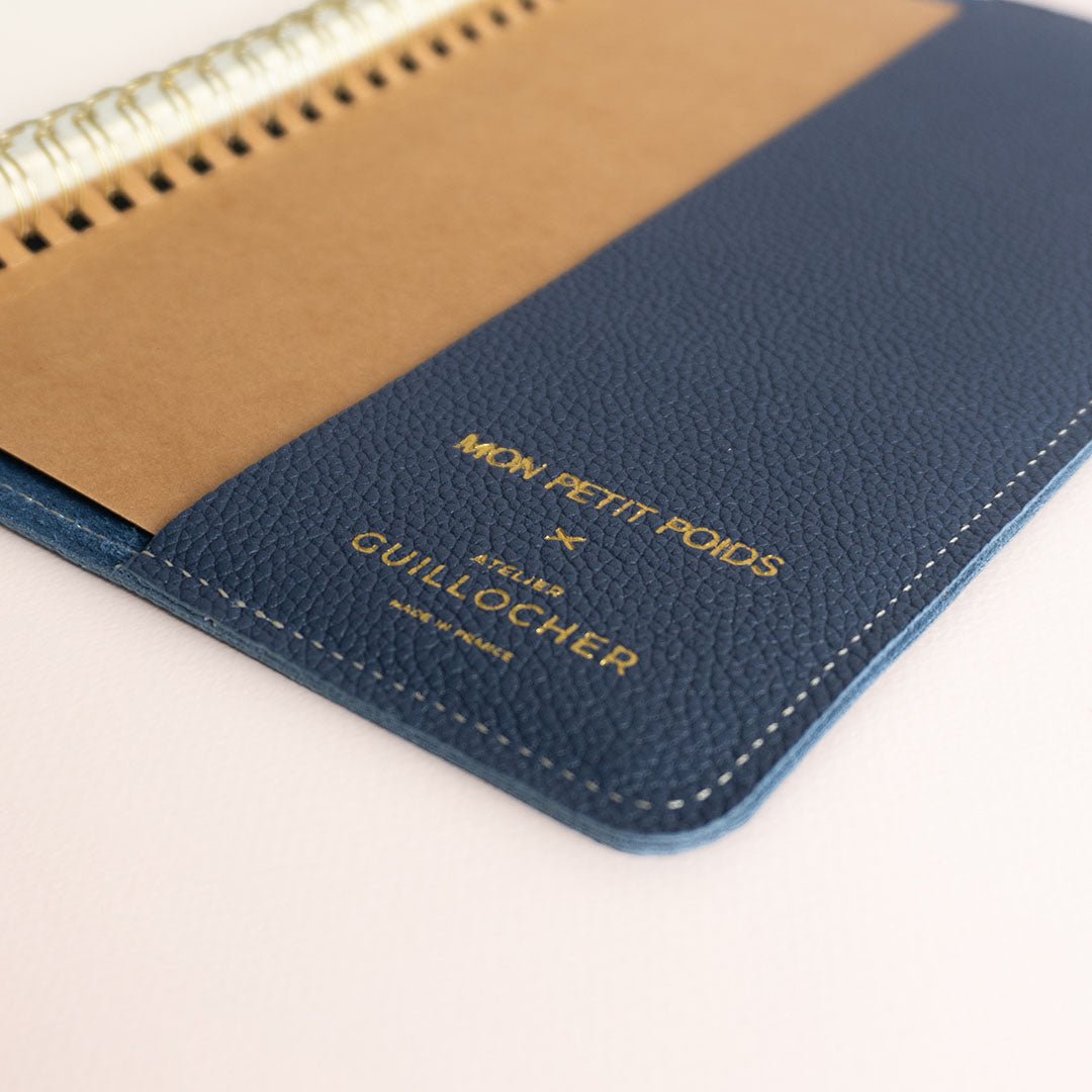 Protège carnet personnalisé navy doré or jaune - Mon Petit Poids