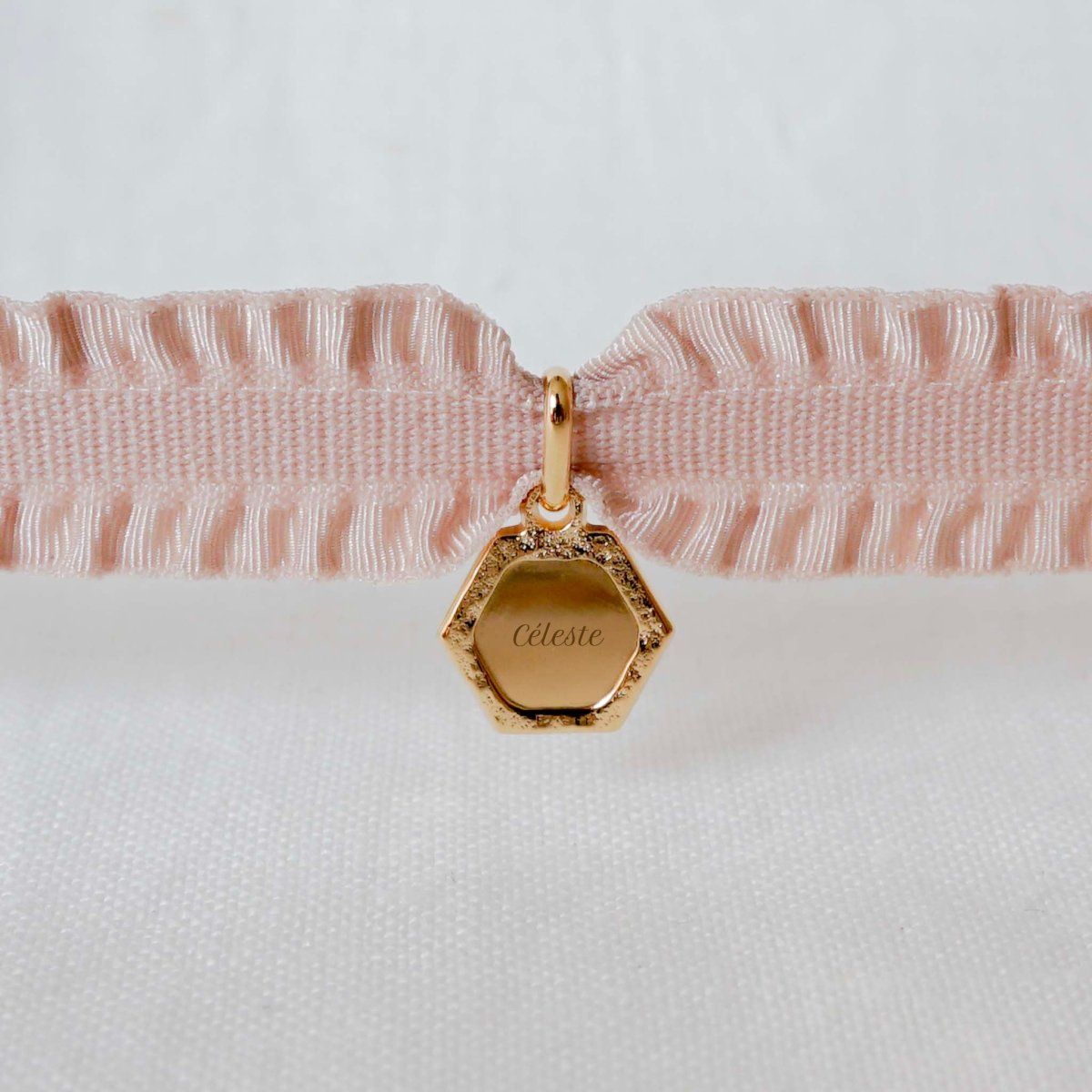 Bracelet Henriette martelé plaqué or jaune - Mon Petit Poids