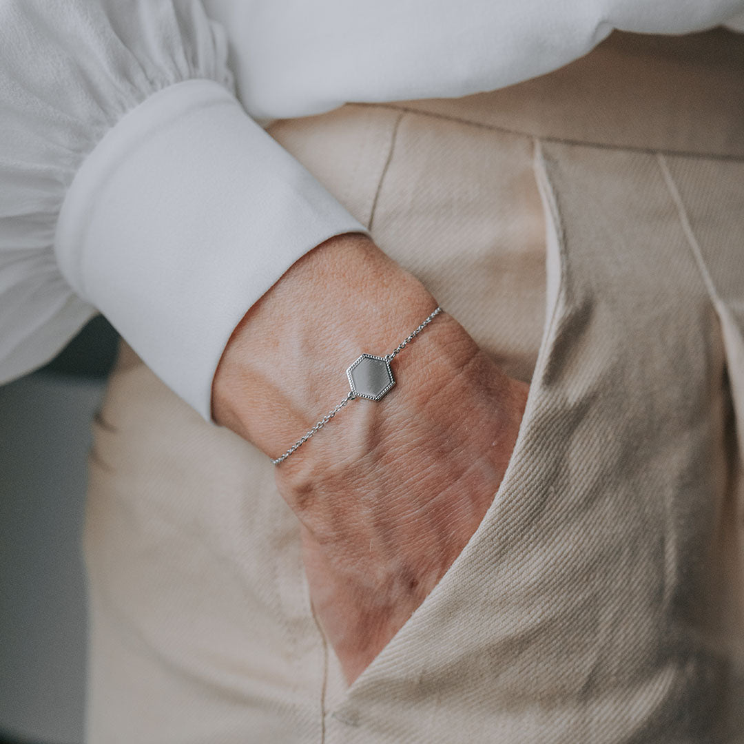 Bracelet médaille Henriette argenté rhodié - Mon Petit Poids