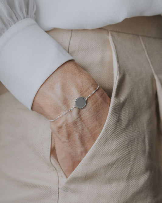 Bracelet médaille Madeleine argenté rhodié - Mon Petit Poids