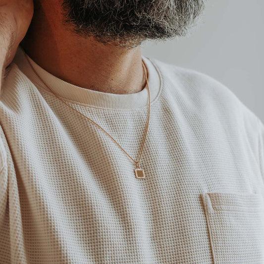 Collier Alice martelé homme plaqué or jaune - Mon Petit Poids