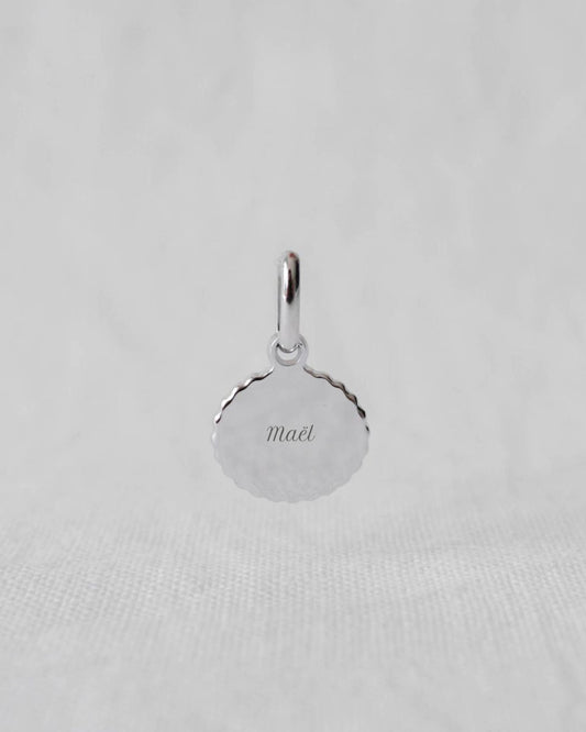 Médaille Madeleine canelé enfant argenté rhodié - Mon Petit Poids