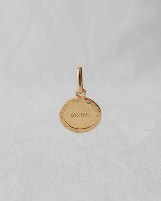 Médaille Madeleine martelé homme plaqué or jaune - Mon Petit Poids