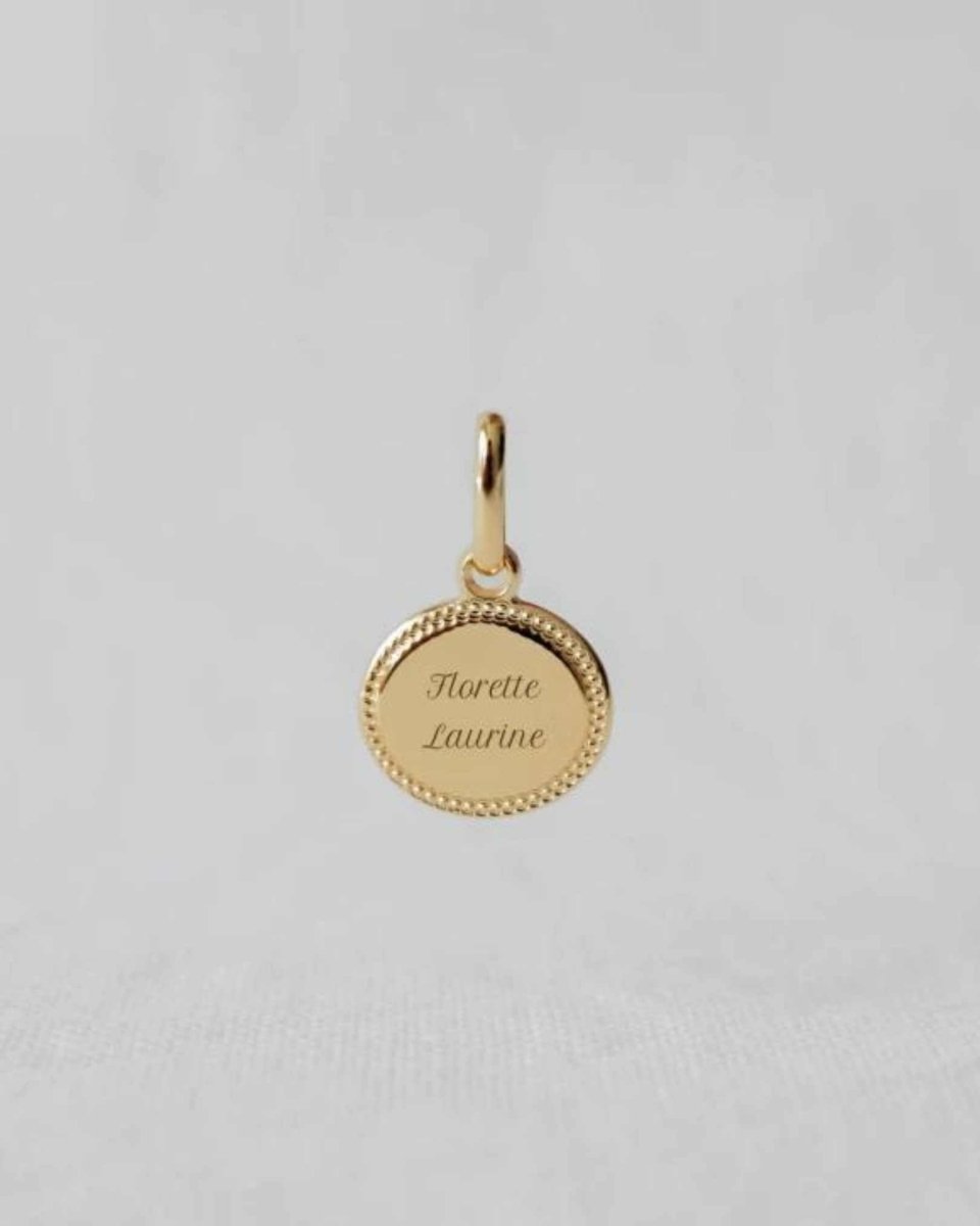 Médaille Madeleine perlé plaqué or jaune - Mon Petit Poids