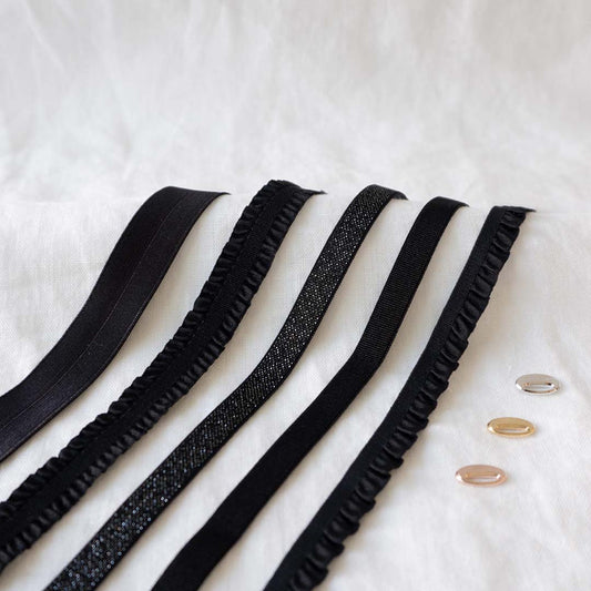 Pack noir 5 bracelets plaqué or jaune - Mon Petit Poids