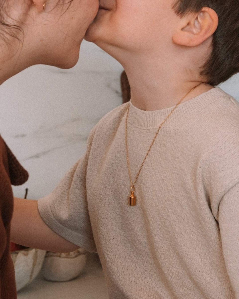 Pendentif Mon Petit Poids enfant plaqué or jaune - Mon Petit Poids
