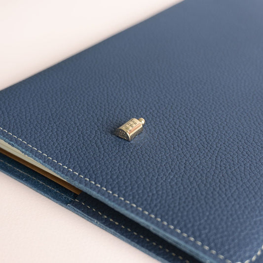 Protège carnet personnalisé navy doré or jaune - Mon Petit Poids