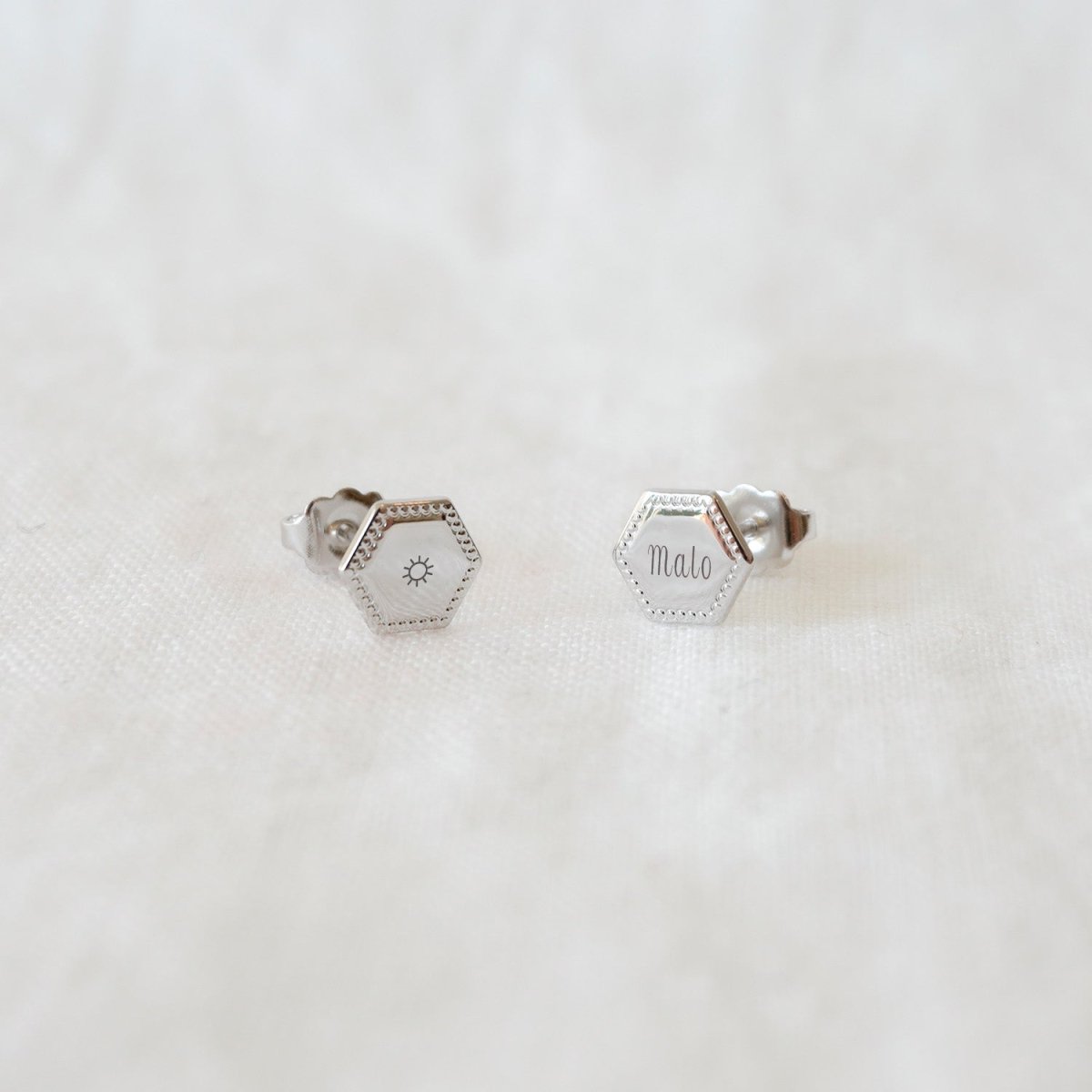 Puces d'oreilles Henriette perlé argenté rhodié - Mon Petit Poids